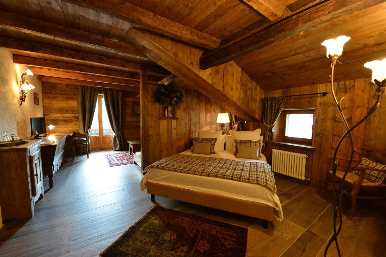 La Madonnina Del Gran Paradiso Wellness Hotel Конье Экстерьер фото