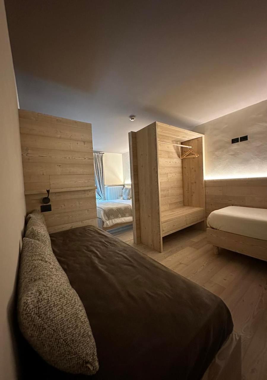 La Madonnina Del Gran Paradiso Wellness Hotel Конье Экстерьер фото