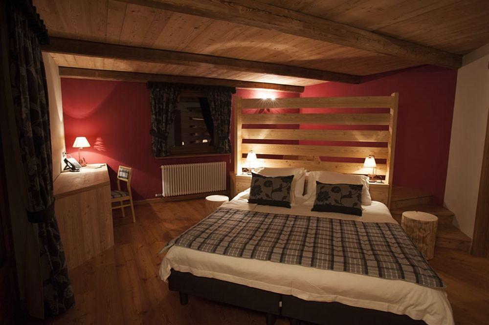 La Madonnina Del Gran Paradiso Wellness Hotel Конье Экстерьер фото